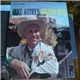 Gene Autry - America's Favorite Cowboy Sings His Golden Hits